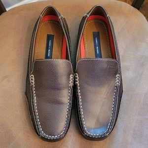 Tommy Hilfiger Brown Leather Slip On Loafers Mens 7.5 Like NEW